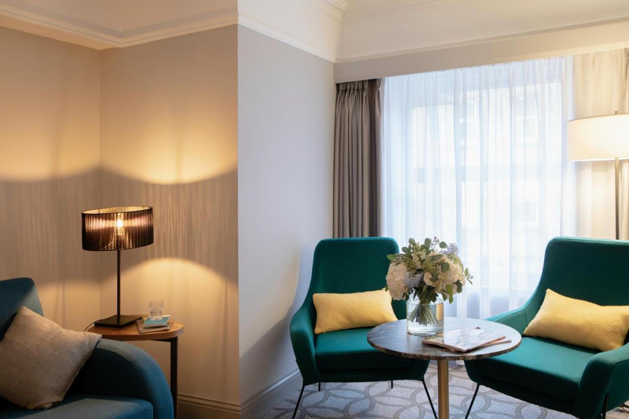 Suite,1226674226:JPEG