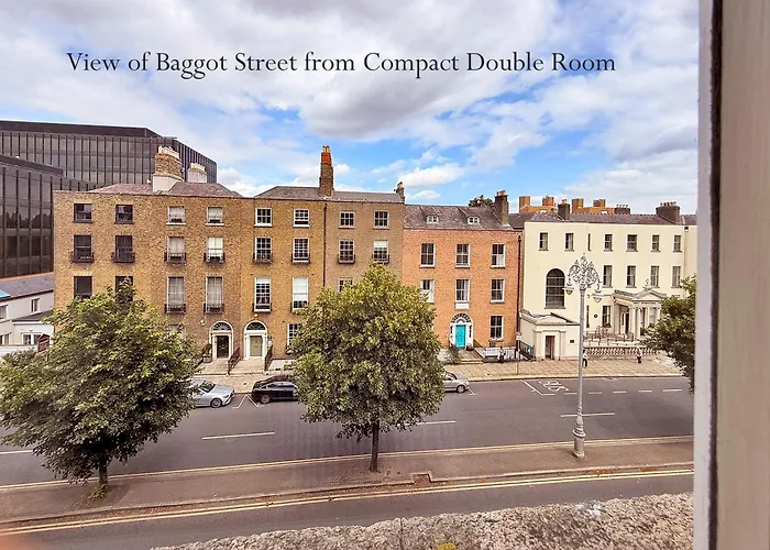 Baggot Court Townhouse Hotel Dublin
